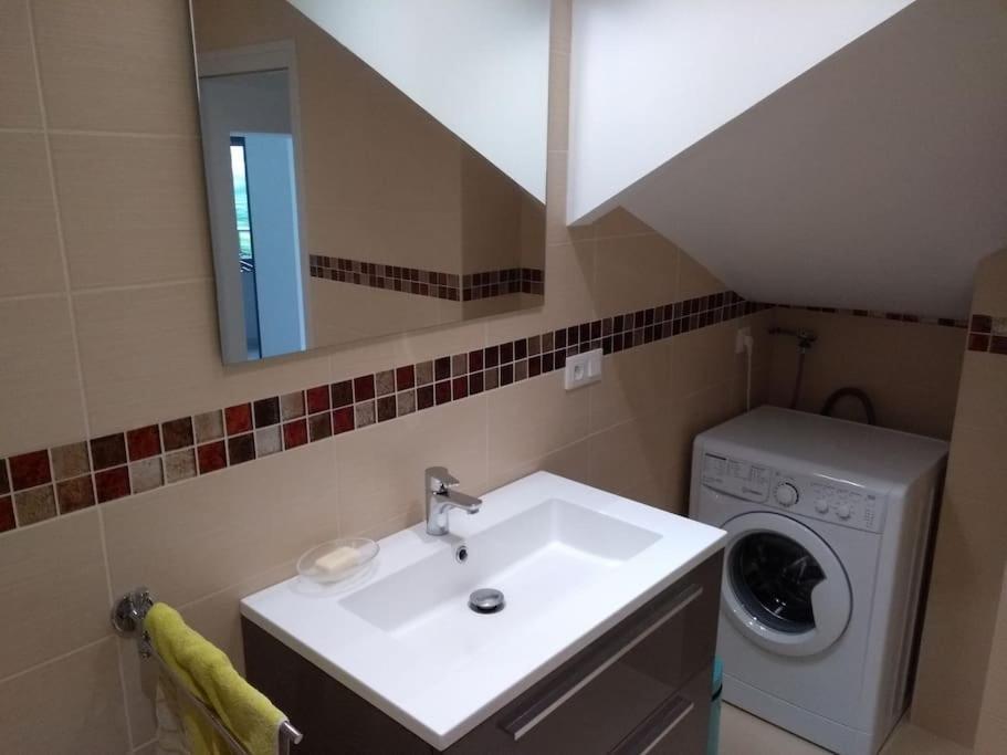 Charmant Appartement T2 Neuf ,Calme Tout Confort. Cases-de-Pene ภายนอก รูปภาพ
